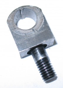 Worn Pin Jaw Guide Rod Support